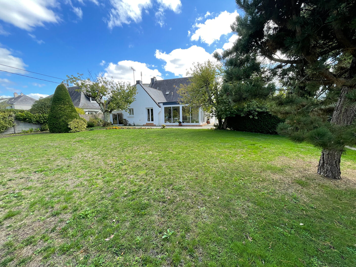 Maison NANTES (44300) 8 pièces 200.00 m²