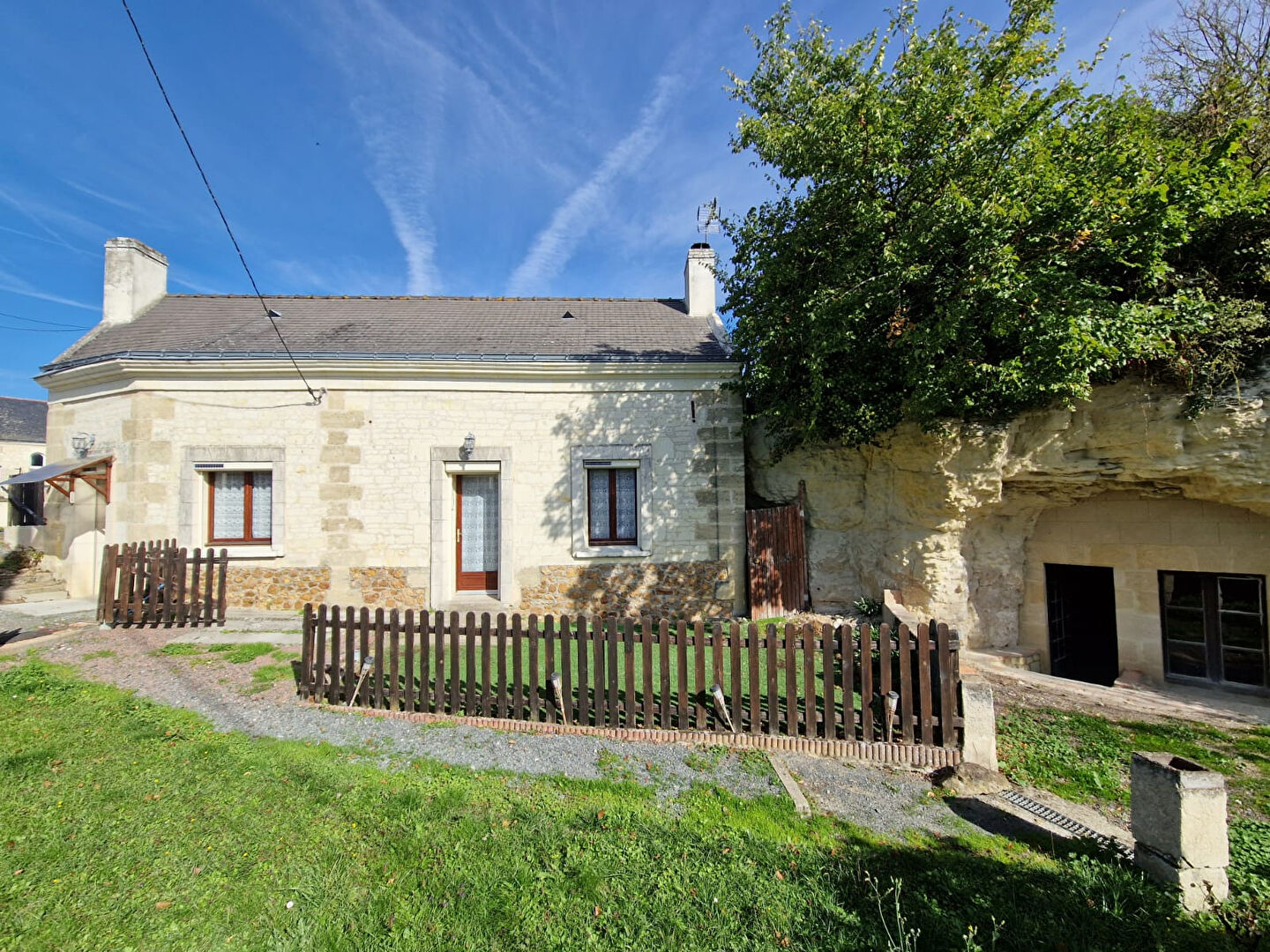 Maison LOURESSE ROCHEMENIER (49700) 4 pièces 102.00 m²