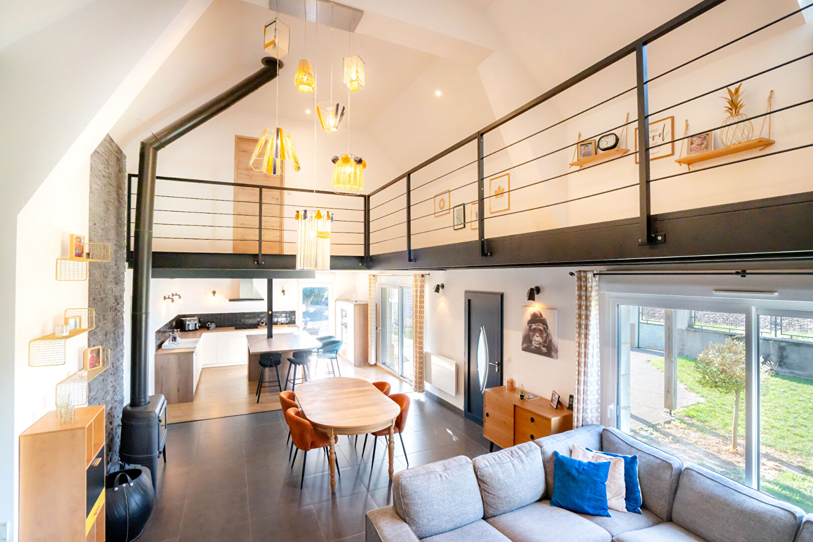 Maison SAUMUR (49400) 5 pi&egrave;ces 200.00 m&sup2;