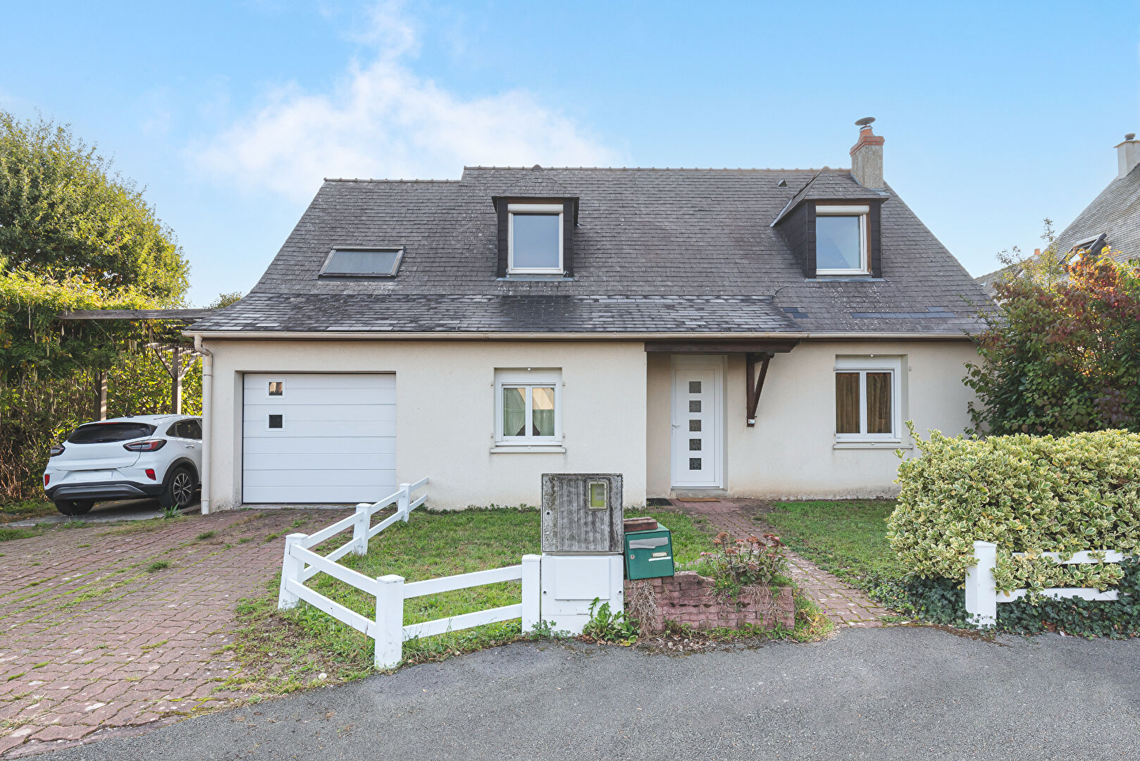 Maison BEAUCOUZE (49070) 6 pièces 105.00 m²