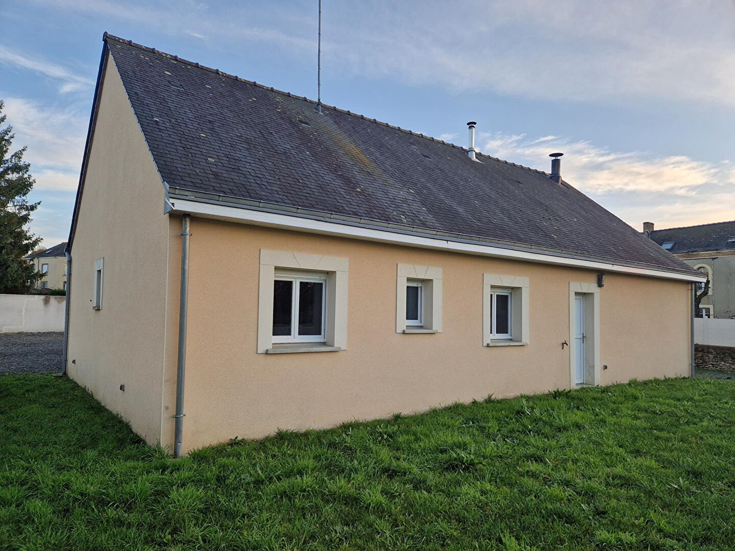 Maison FORCE (53260) 5 pièces 97.90 m²