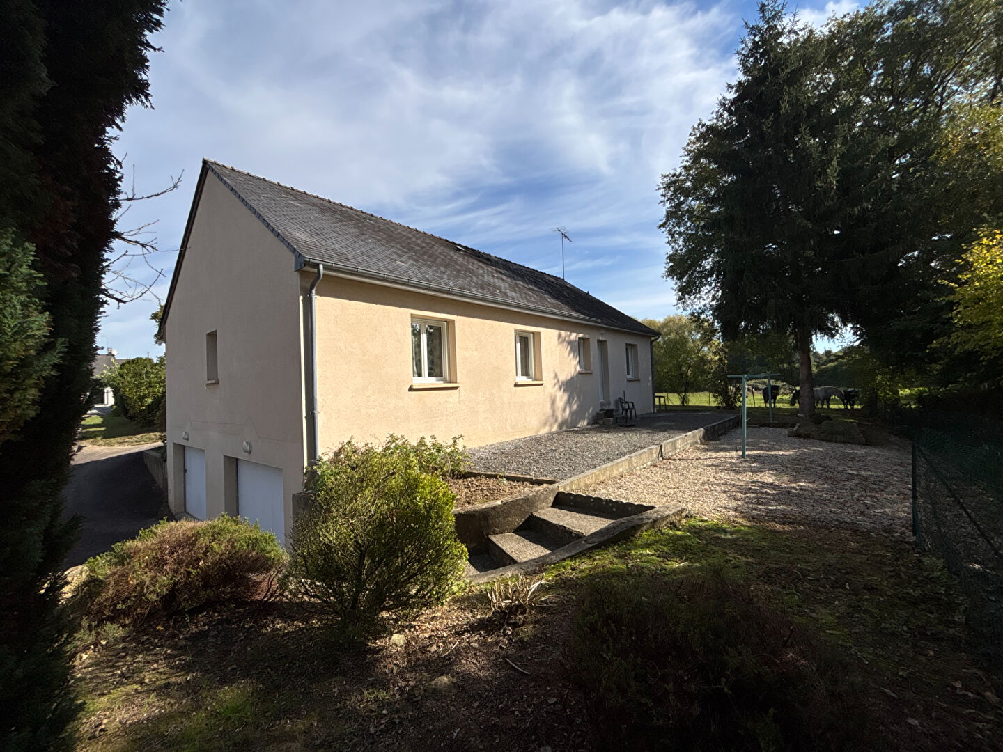 Maison ANDOUILLE (53240) 5 pièces 108.39 m²