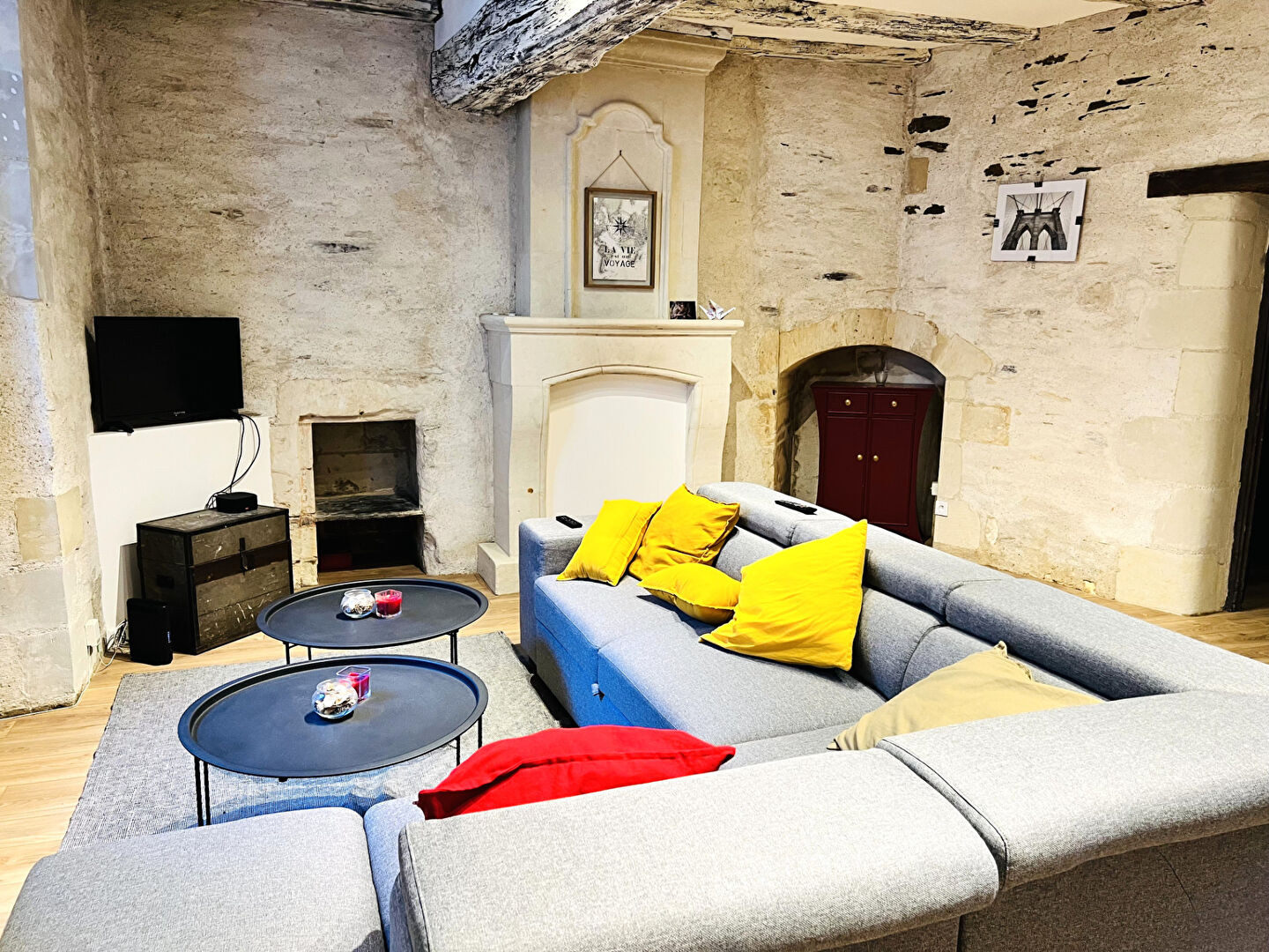 Maison ANGERS (49100) 11 pièces 207.54 m²