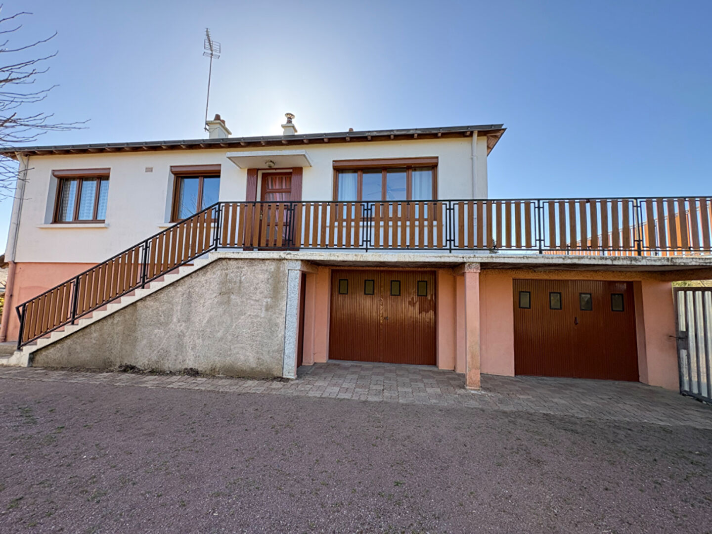 Maison LONGUE JUMELLES (49160) 5 pièces 123.00 m²