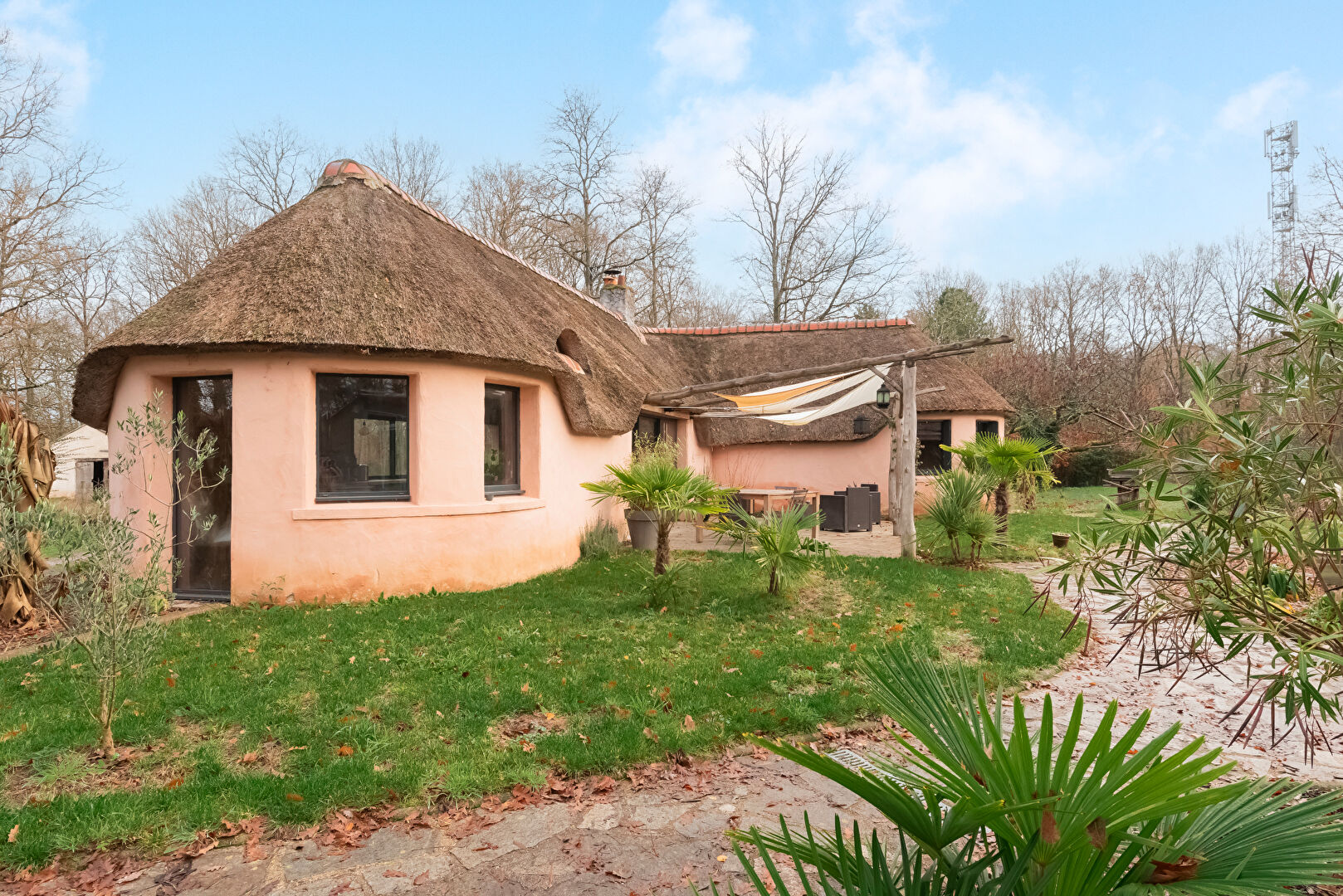 Maison DOUE EN ANJOU (49700) 7 pi&egrave;ces 171.00 m&sup2;