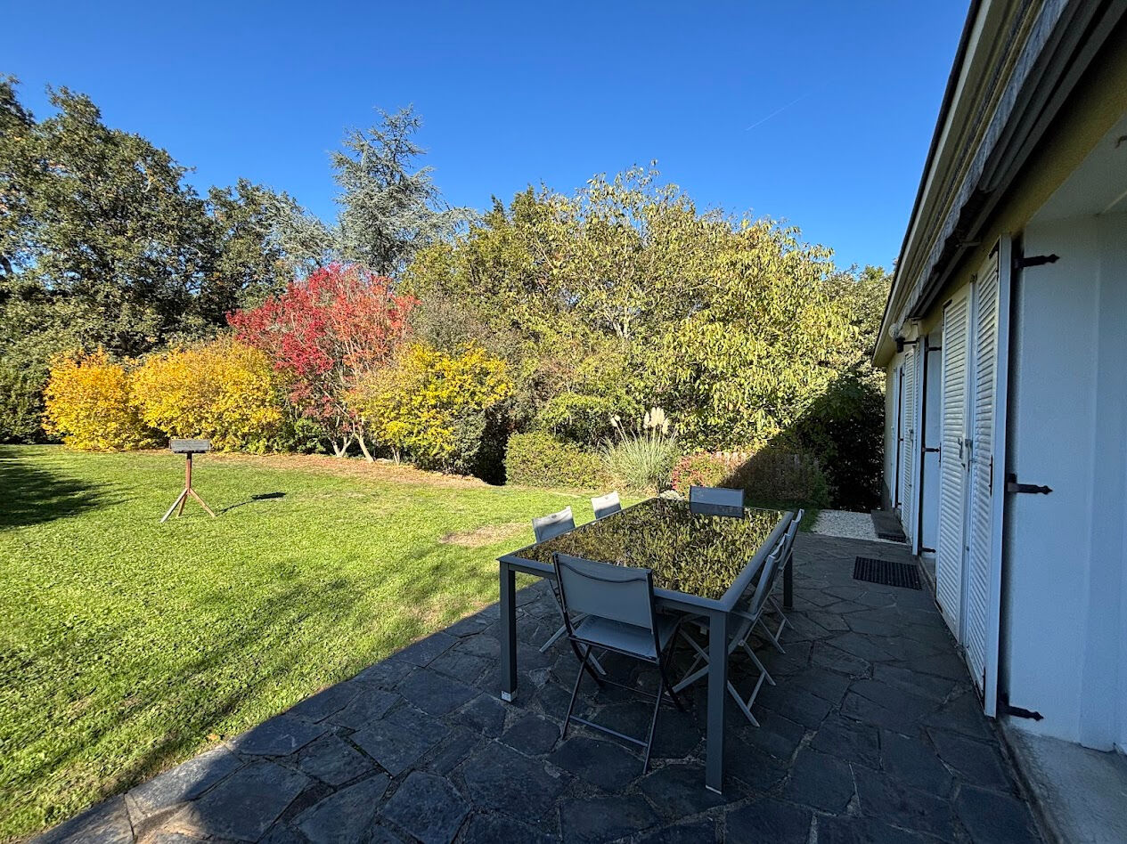 Maison BOUCHEMAINE (49080) 10 pi&egrave;ces 230.00 m&sup2;