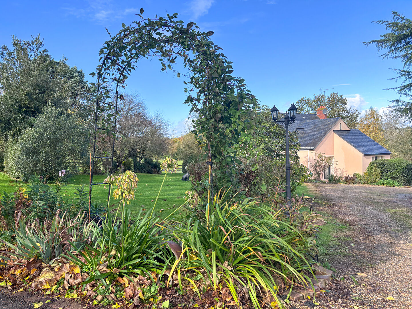 Maison LE BURET (53170) 5 pièces 165.00 m²