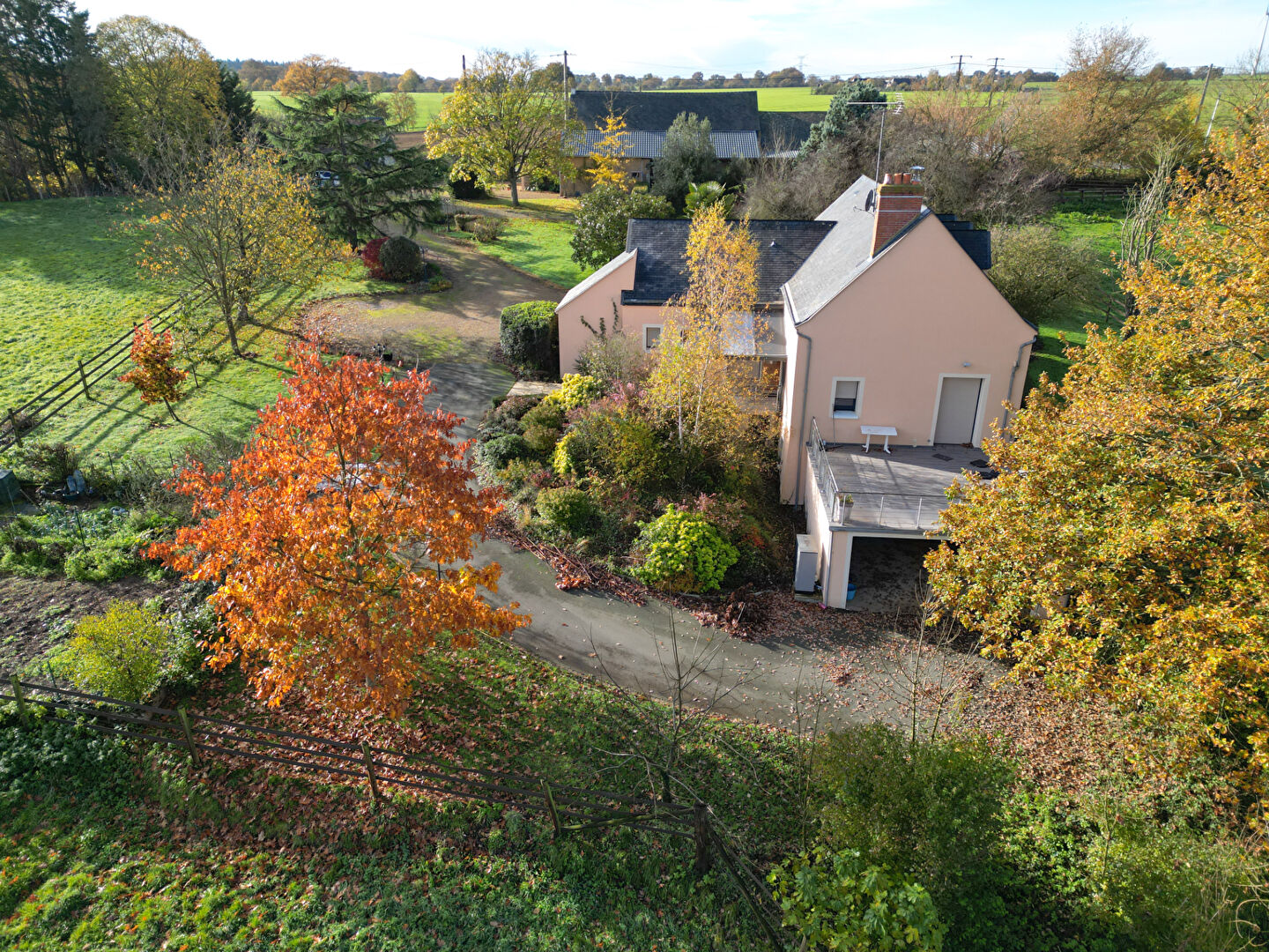 Maison LE BURET (53170) 5 pièces 165.00 m²