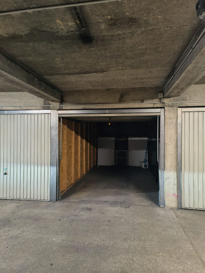 Parking / box Le Mans (72000) 14.00 m²