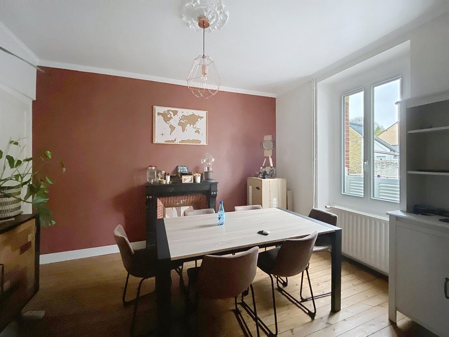 Maison LAVAL (53000) 4 pi&egrave;ces 70.00 m&sup2;