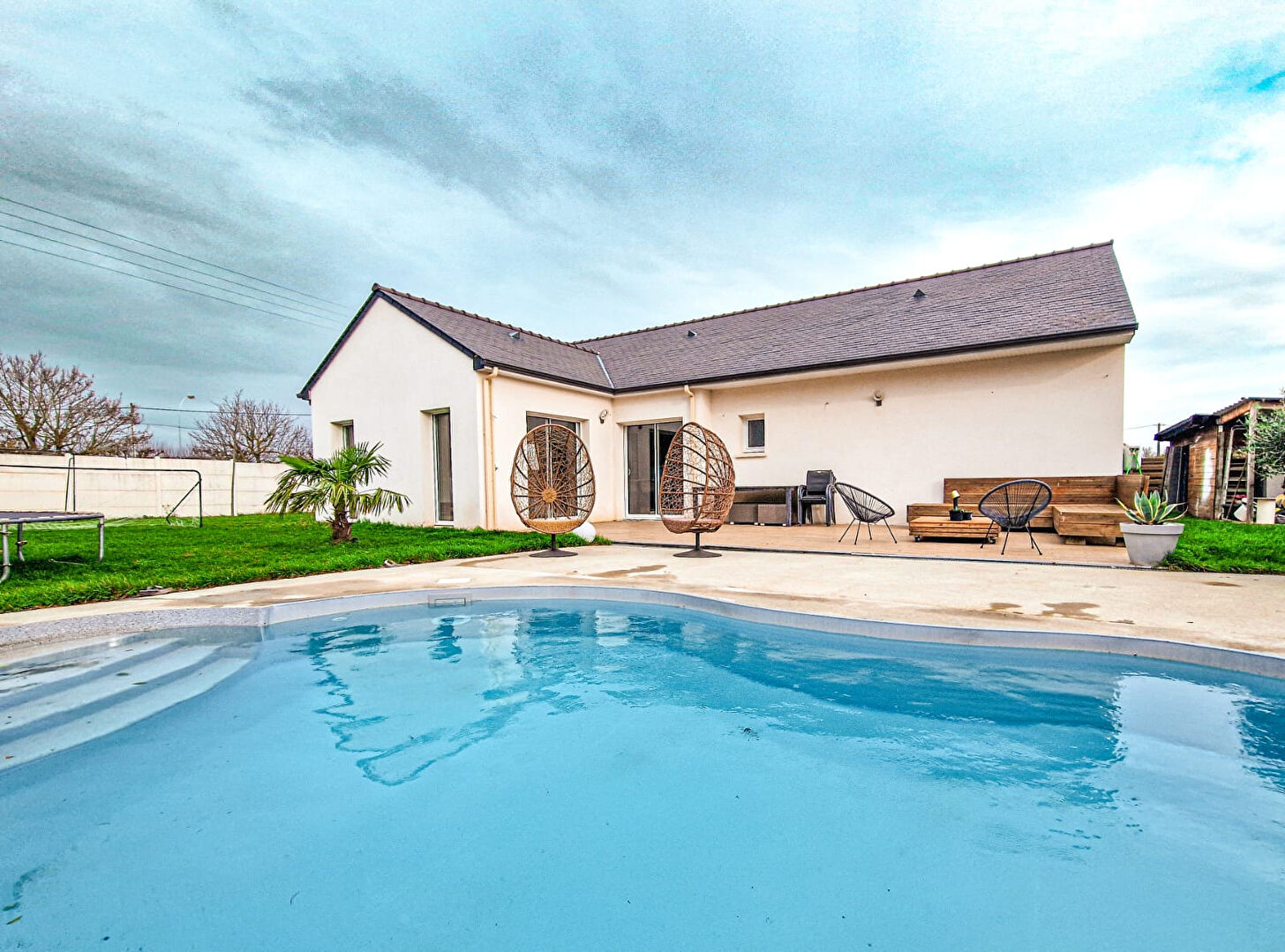 Maison DOUE EN ANJOU (49700) 5 pièces 125.00 m²