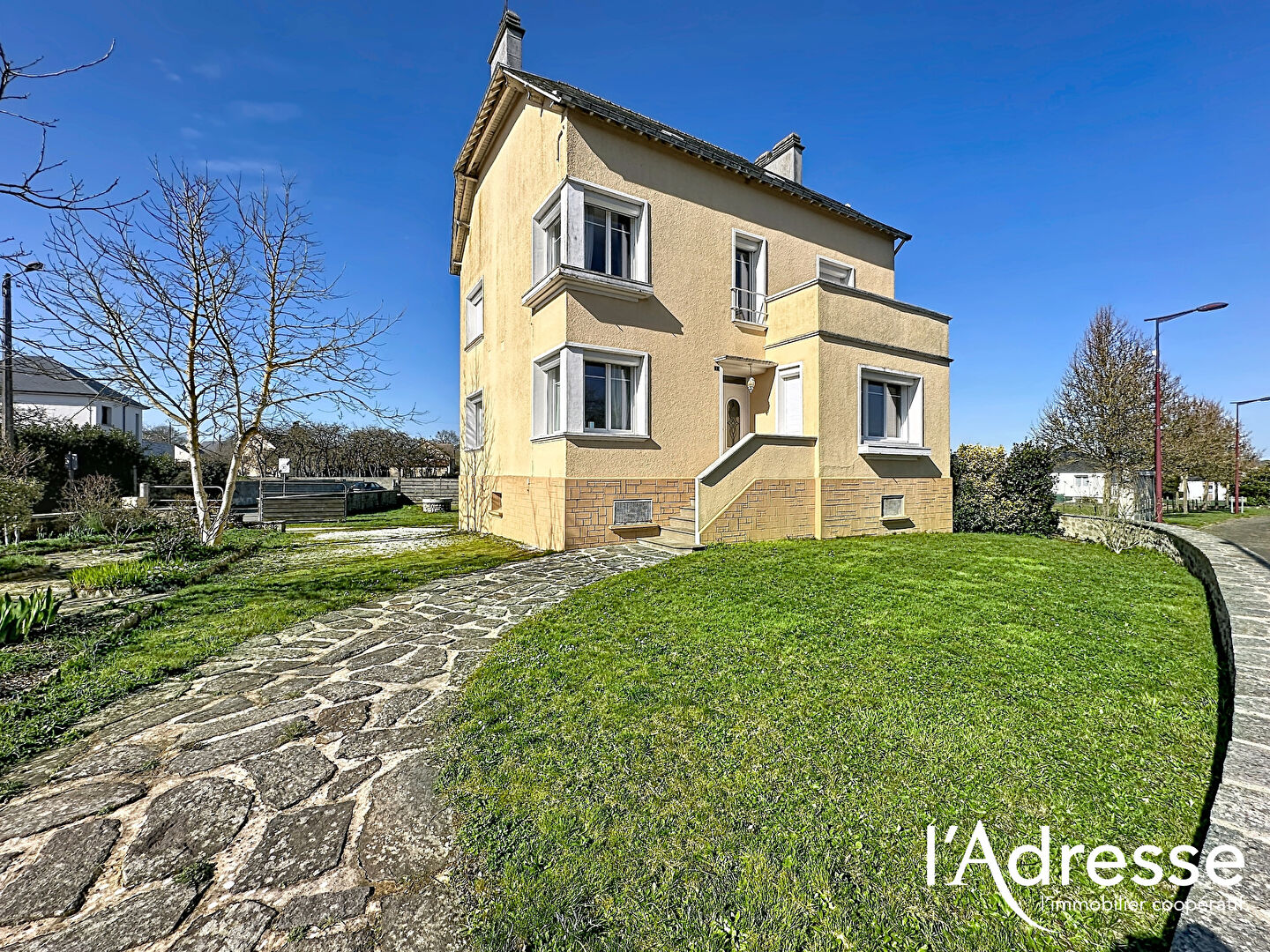 Maison COMMER (53470) 8 pi&egrave;ces 140.00 m&sup2;