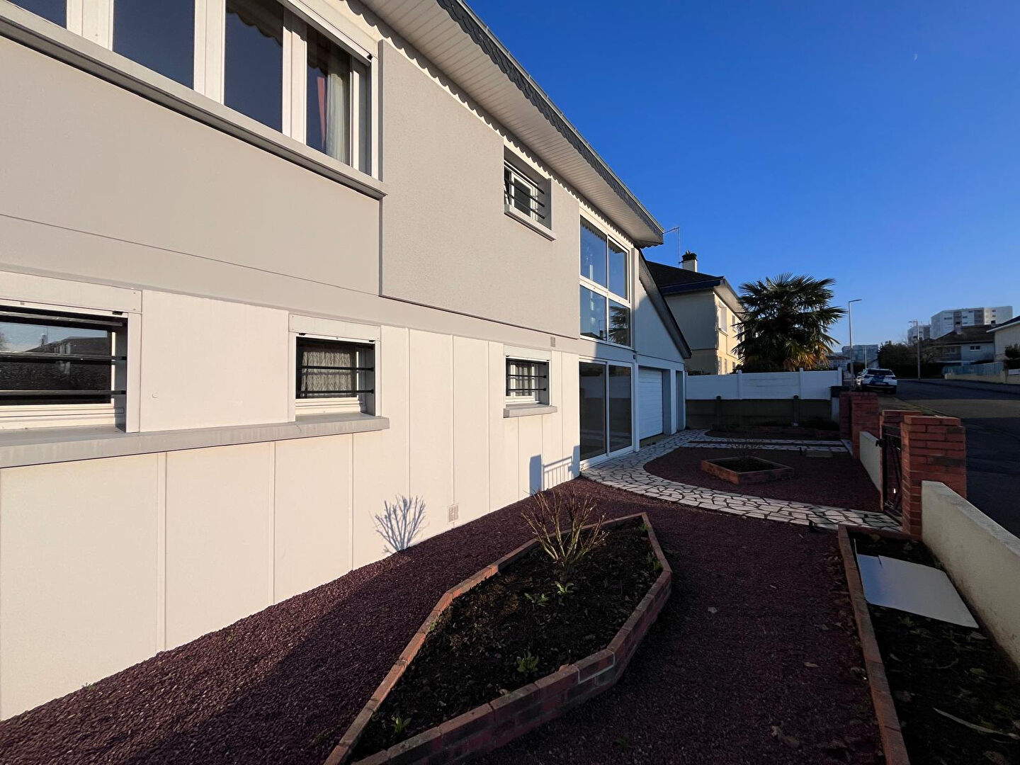 Maison LAVAL (53000) 5 pi&egrave;ces 103.81 m&sup2;