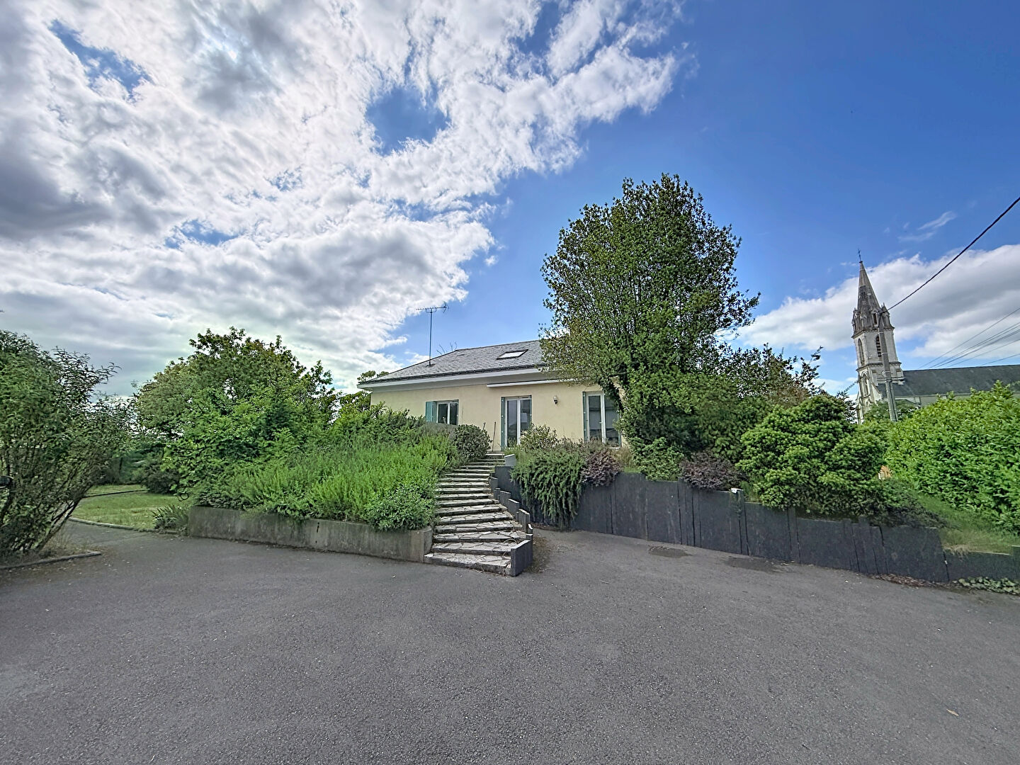 Maison VERRIERES EN ANJOU (49480) 6 pi&egrave;ces 209.00 m&sup2;