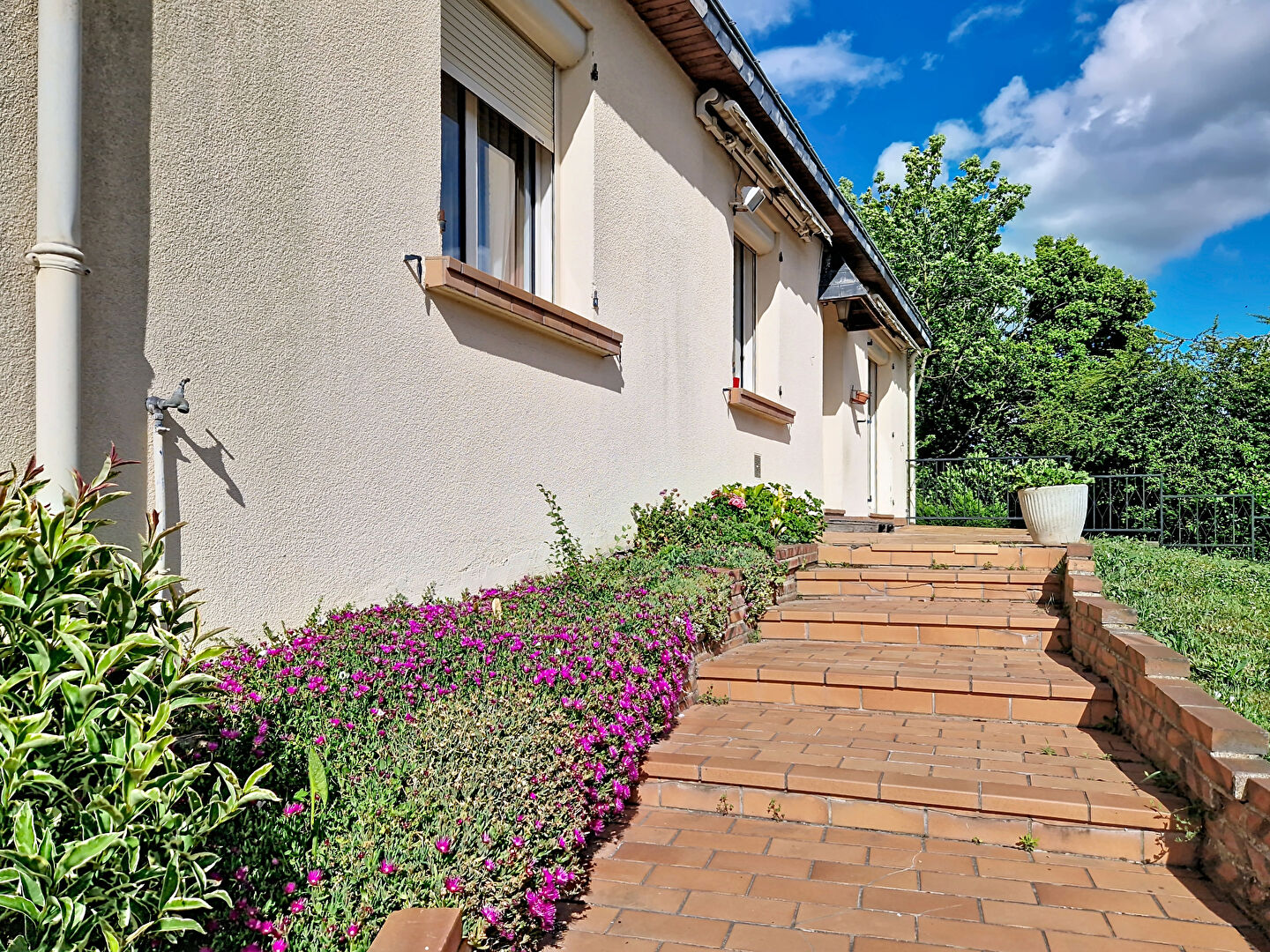 Maison SAINT BARTHELEMY D ANJOU (49124) 8 pi&egrave;ces 92.00 m&sup2;