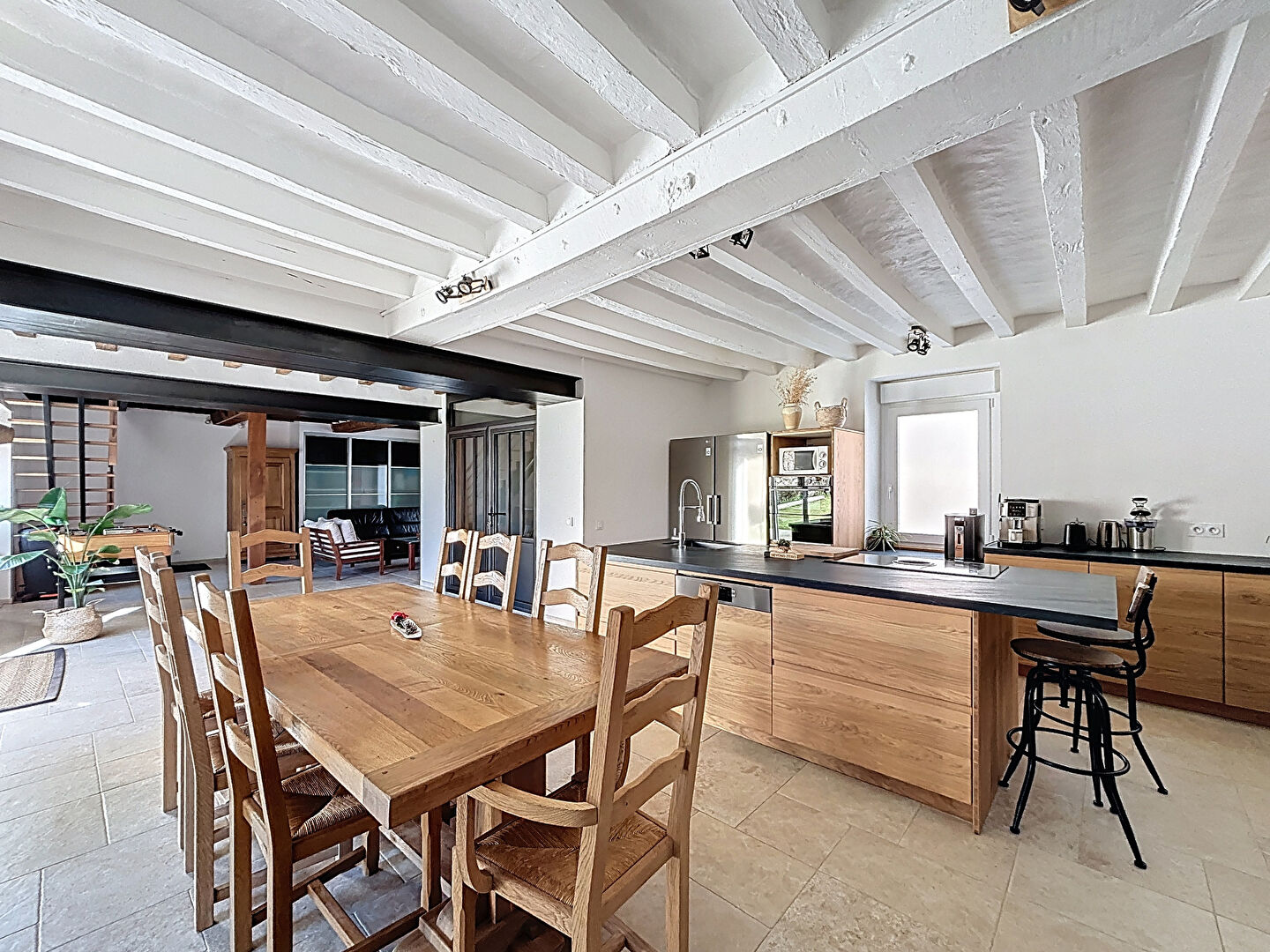 Maison MENIL (53200) 6 pi&egrave;ces 186.00 m&sup2;