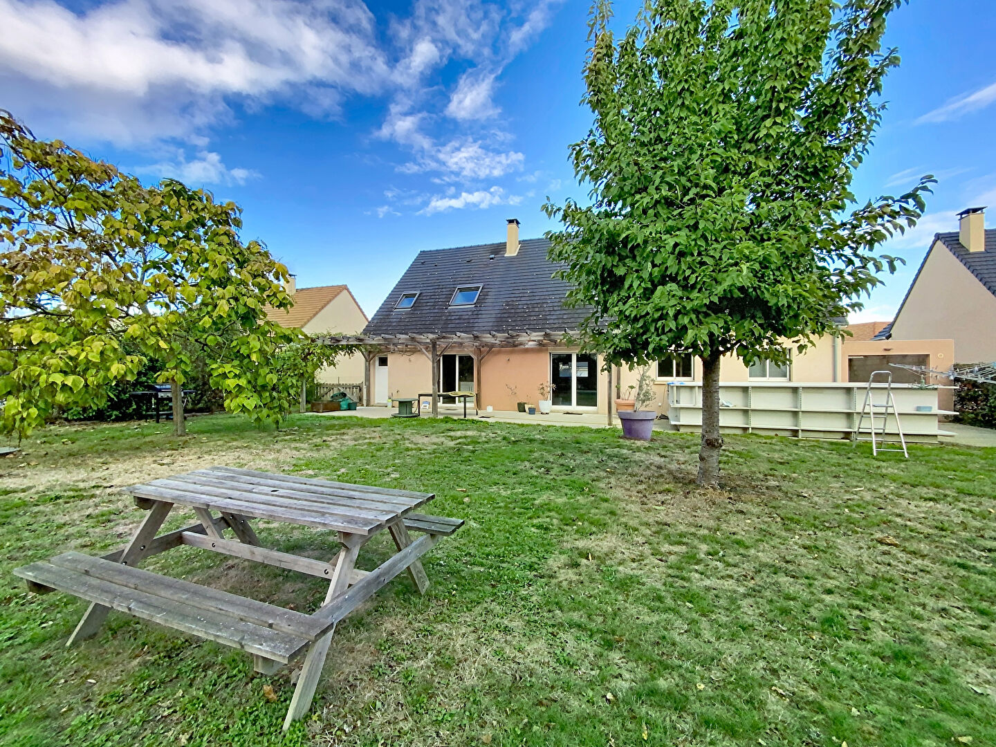 Maison SPAY (72700) 7 pi&egrave;ces 181.00 m&sup2;