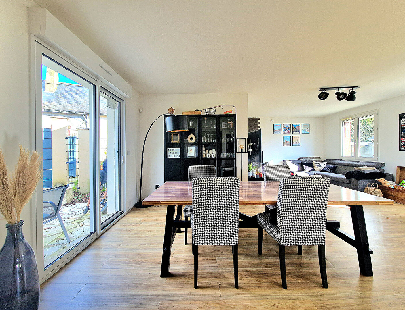 Maison CHATEAUNEUF SUR SARTHE (49330) 6 pi&egrave;ces 130.00 m&sup2;