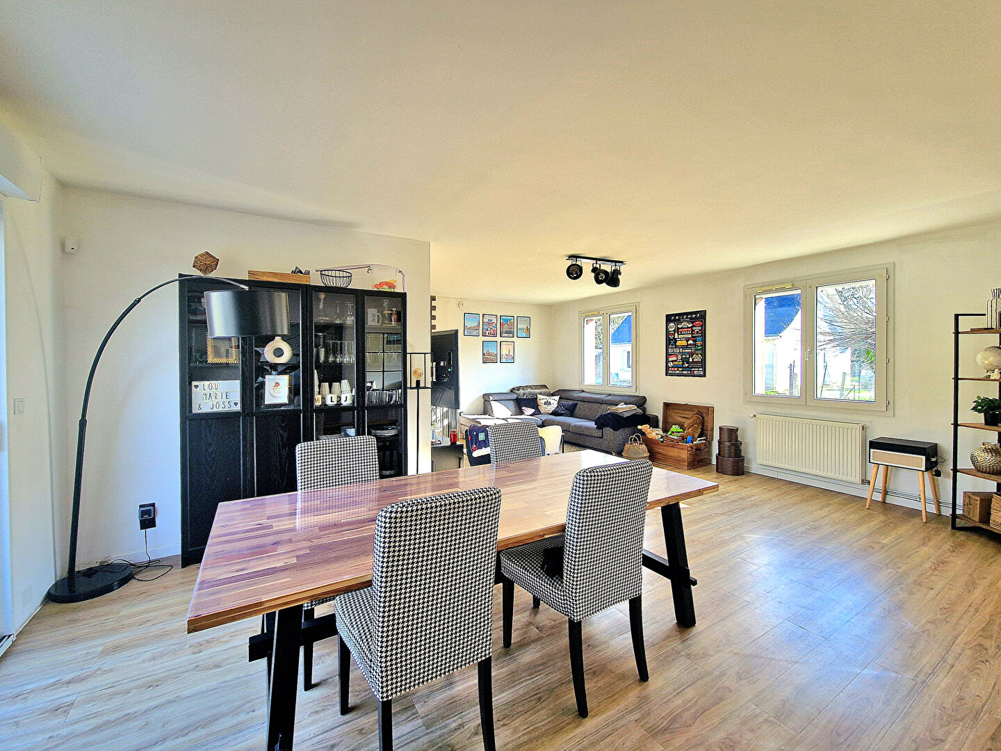 Maison CHATEAUNEUF SUR SARTHE (49330) 6 pi&egrave;ces 130.00 m&sup2;