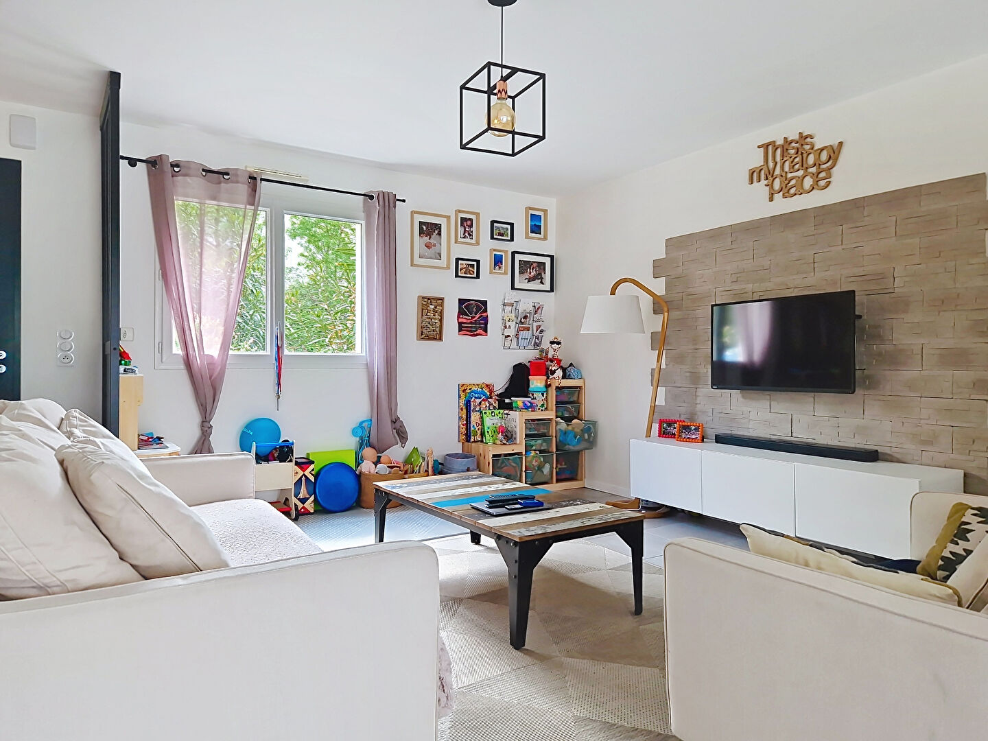 Maison SAINT BARTHELEMY D ANJOU (49124) 5 pi&egrave;ces 100.00 m&sup2;