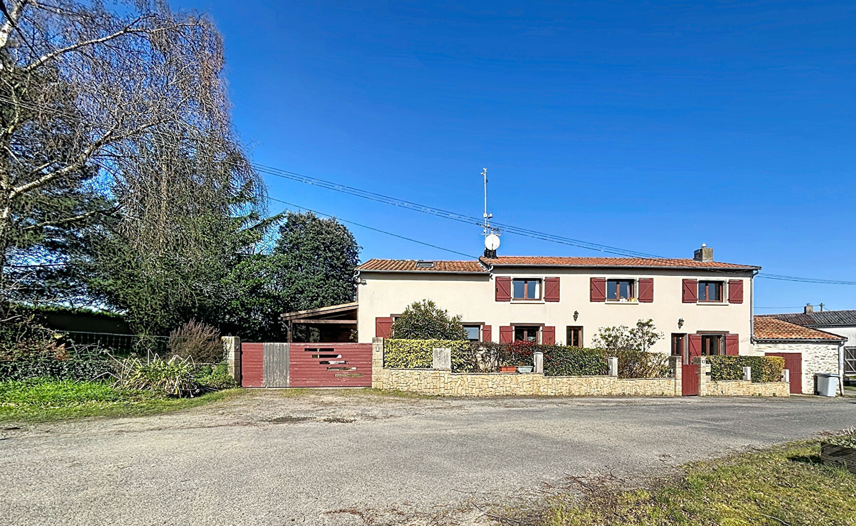 Maison CARQUEFOU (44470) 6 pi&egrave;ces 175.00 m&sup2;