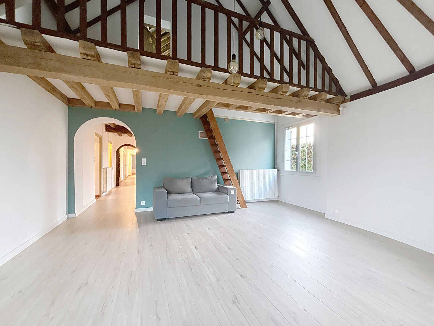Maison BEAUFORT EN ANJOU (49250) 6 pi&egrave;ces 146.00 m&sup2;