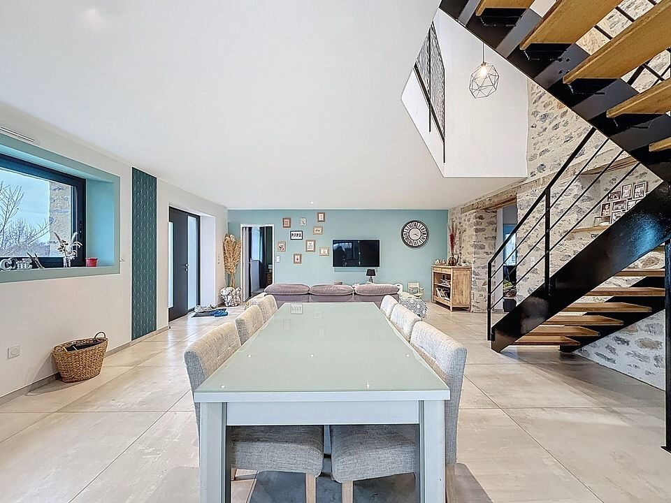 Maison SAULGES (53340) 7 pi&egrave;ces 190.00 m&sup2;