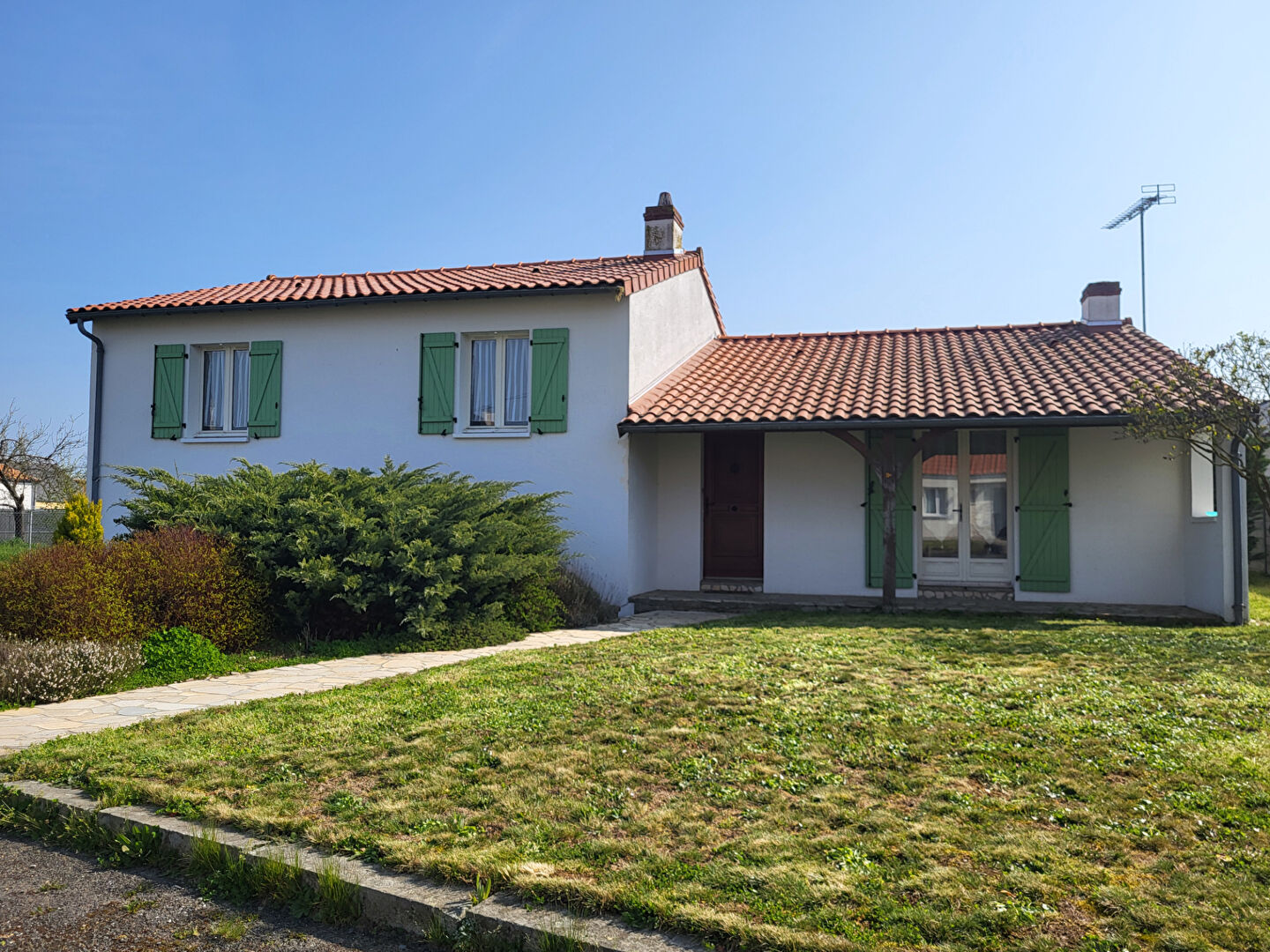 Maison SAINT LAURENT DE LA PLAINE (49290) 112.00 m&sup2;