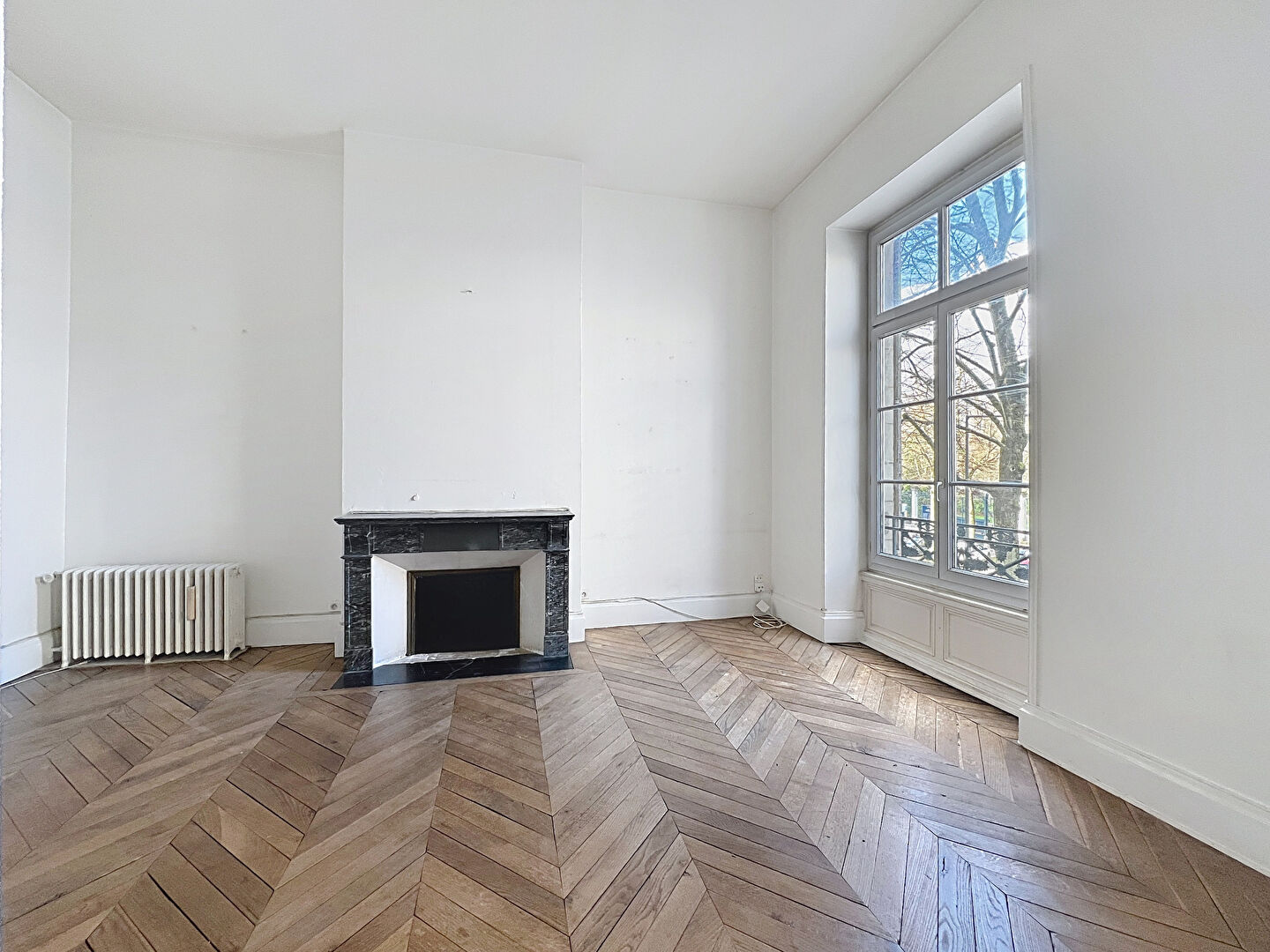 Appartement ANGERS (49100) 5 pi&egrave;ces 120.00 m&sup2;