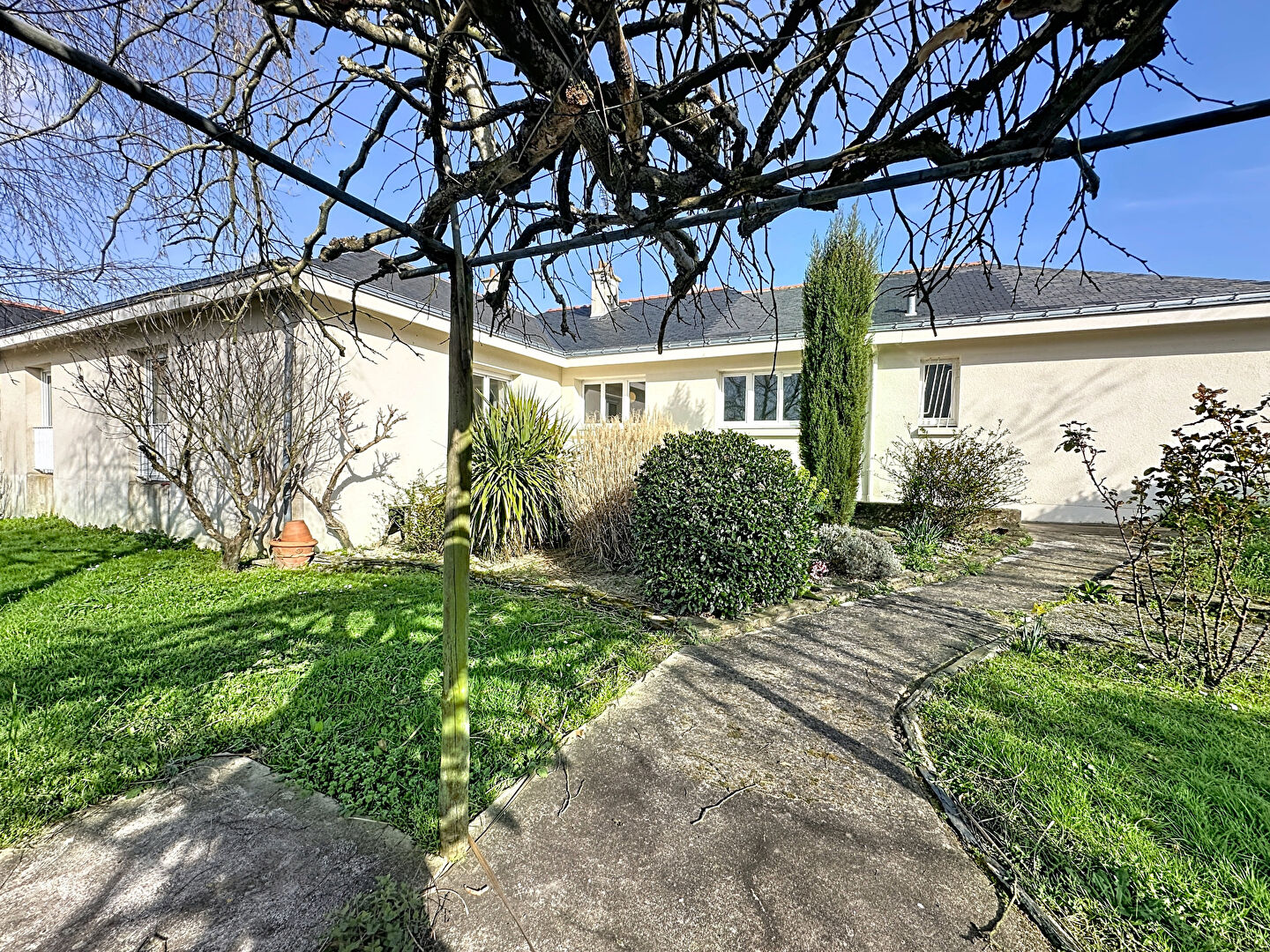 Maison BRISSAC LOIRE AUBANCE (49320) 8 pi&egrave;ces 179.00 m&sup2;
