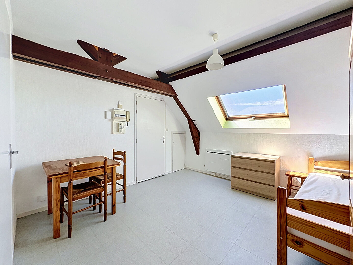 Appartement CARQUEFOU (44470) 1 pi&egrave;ce 17.00 m&sup2;