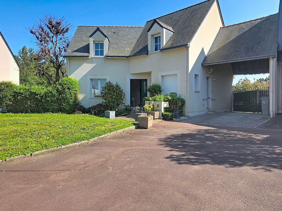 Maison BOUCHEMAINE (49080) 7 pi&egrave;ces 168.00 m&sup2;