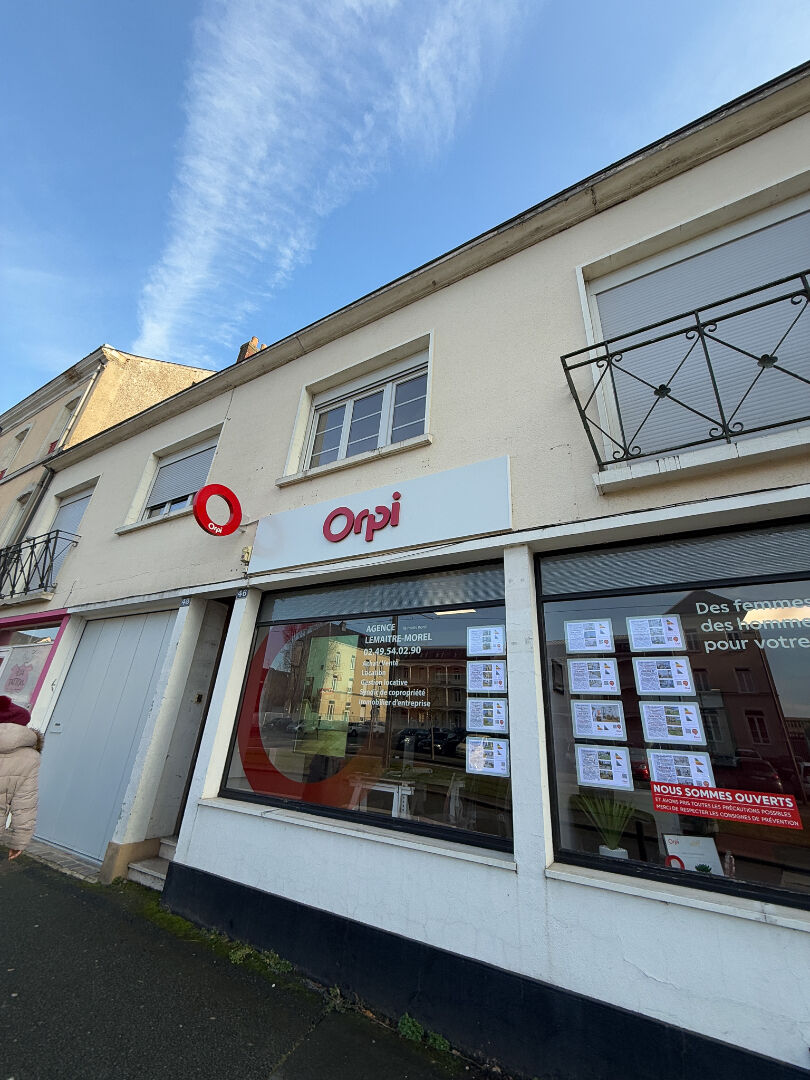 Local commercial LE MANS (72000) 7 pi&egrave;ces 101.83 m&sup2;