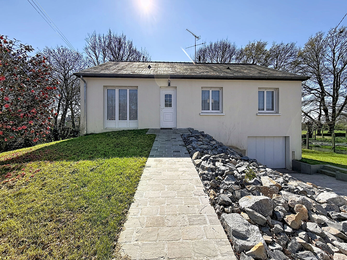 Maison QUELAINES SAINT GAULT (53360) 6 pi&egrave;ces 108.00 m&sup2;