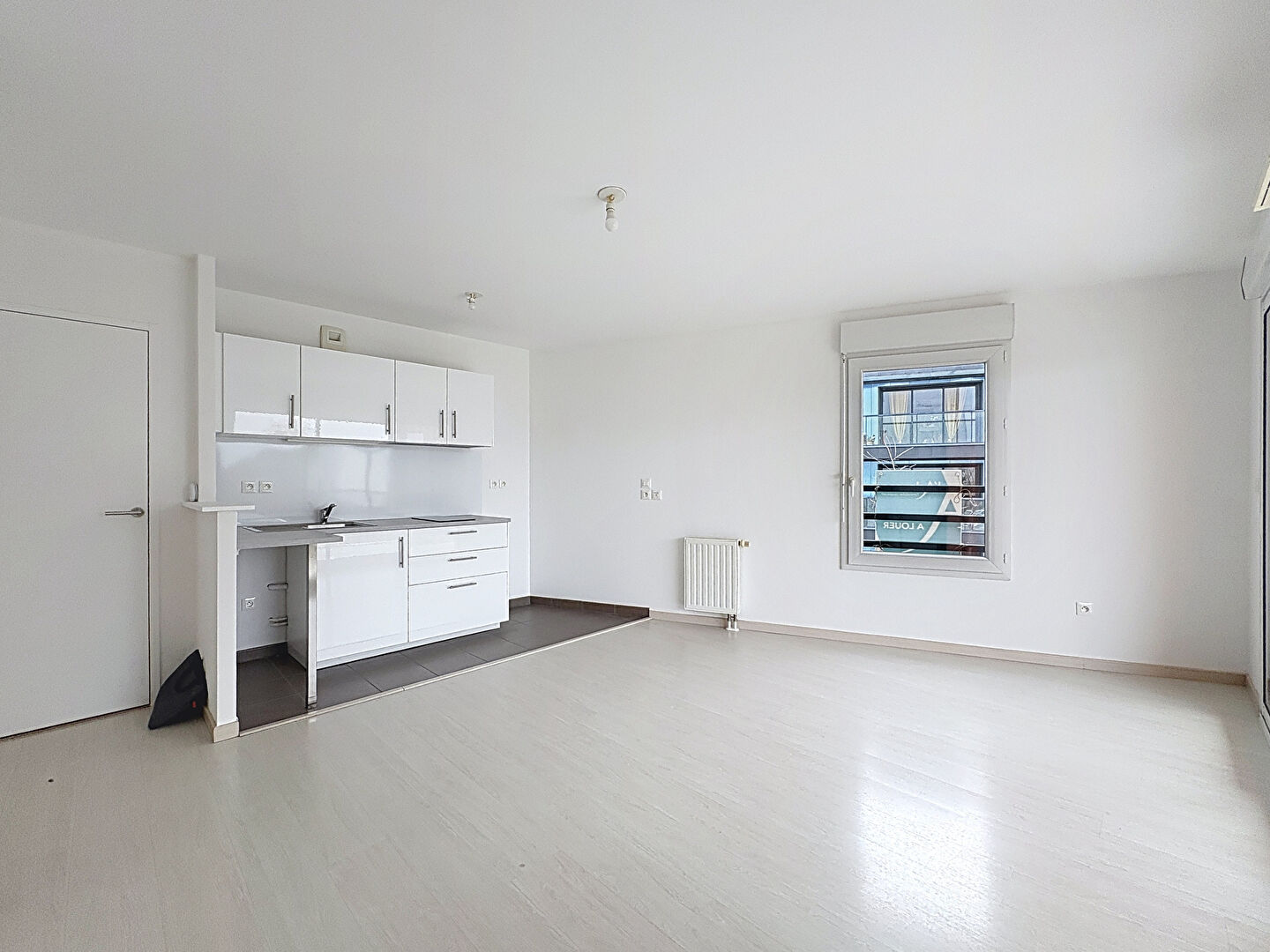 Appartement NANTES (44100) 2 pi&egrave;ces 45.37 m&sup2;