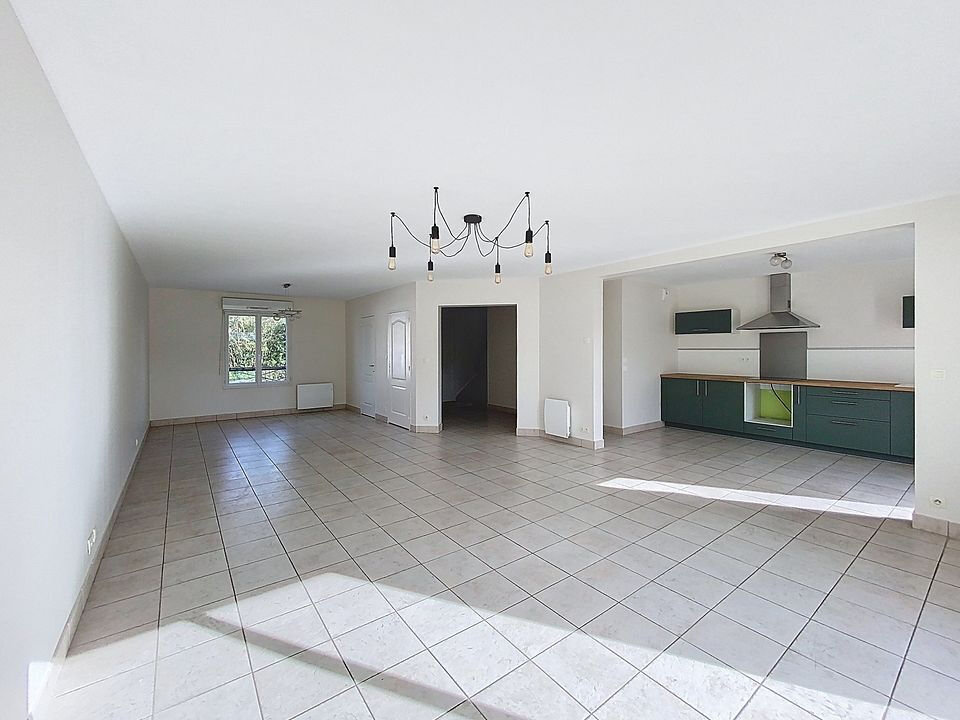 Maison BRIOLLAY (49125) 5 pi&egrave;ces 118.00 m&sup2;