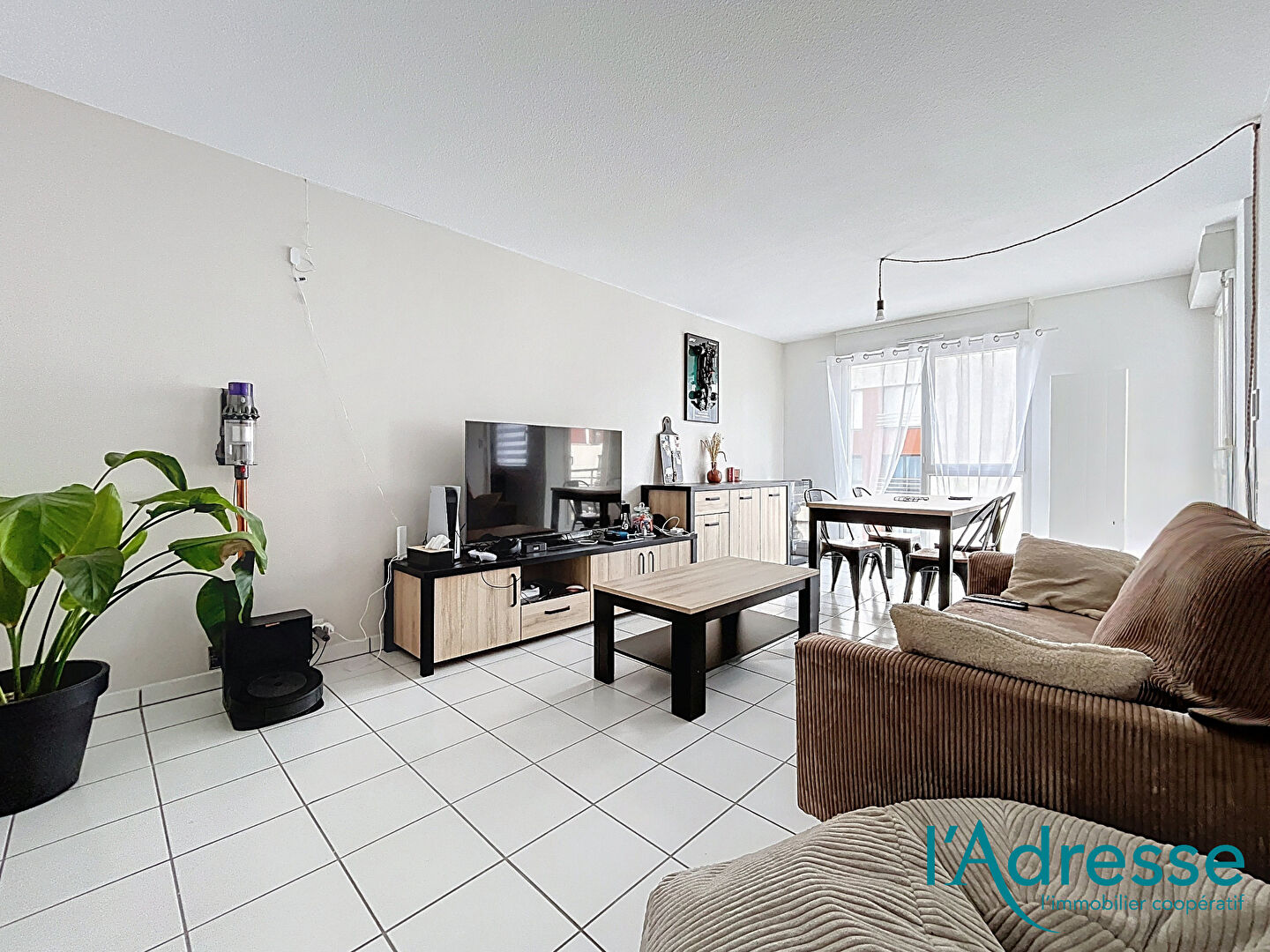 Appartement LAVAL (53000) 3 pi&egrave;ces 56.77 m&sup2;