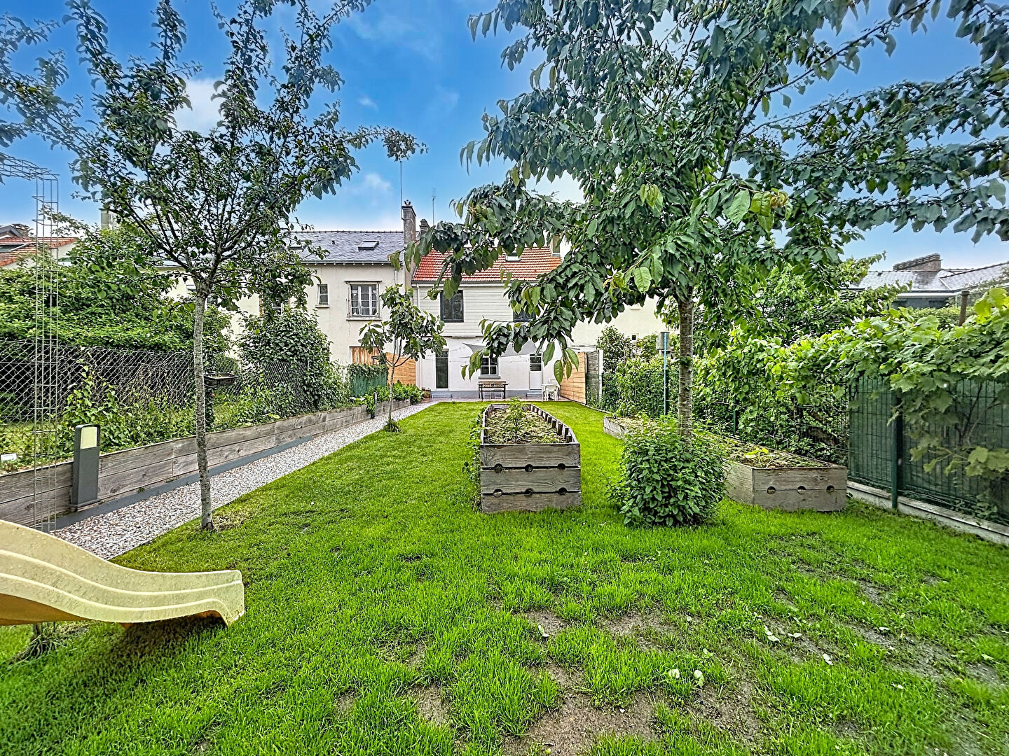 Maison ANGERS (49000) 5 pi&egrave;ces 102.00 m&sup2;