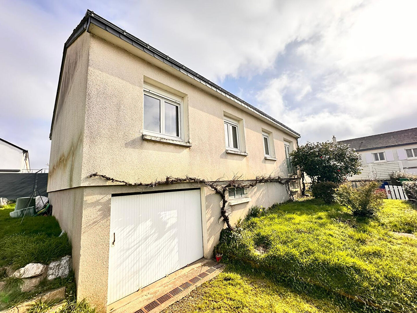 Maison BEAUCOUZE (49070) 4 pi&egrave;ces 93.00 m&sup2;