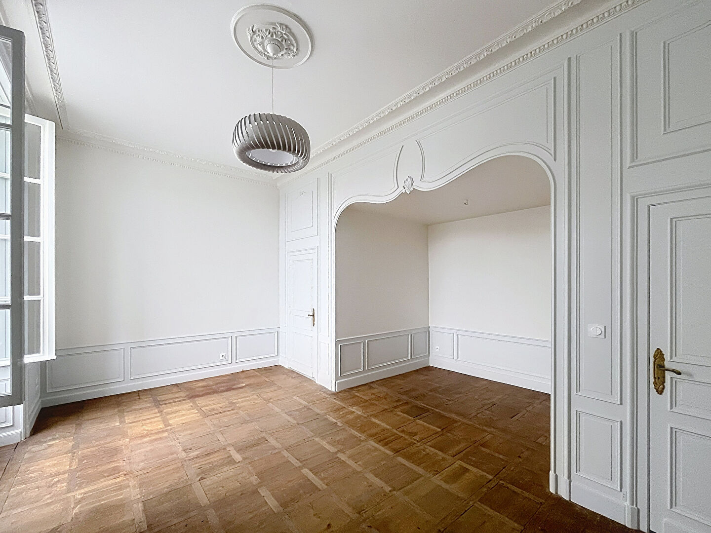 Appartement SEGRE EN ANJOU BLEU (49500) 3 pi&egrave;ces 82.30 m&sup2;