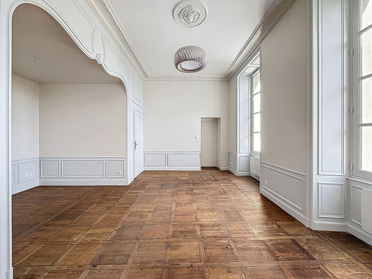 Appartement SEGRE EN ANJOU BLEU (49500) 3 pi&egrave;ces 82.30 m&sup2;