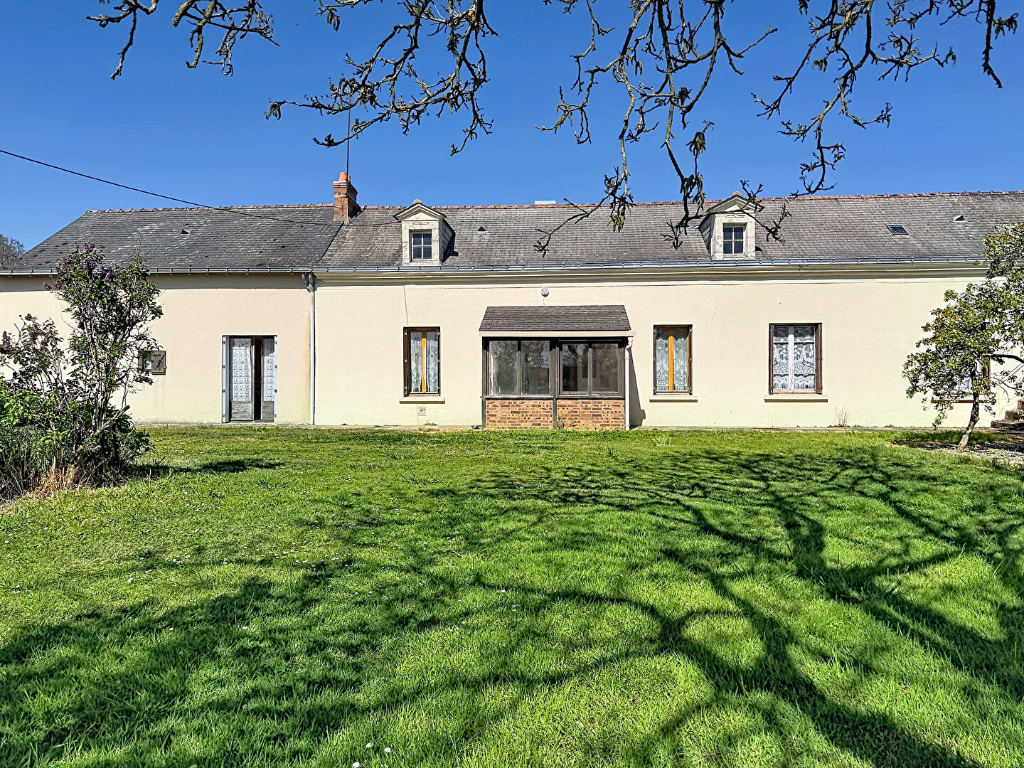 Maison BELLEVIGNE EN LAYON (49380) 5 pi&egrave;ces 100.00 m&sup2;