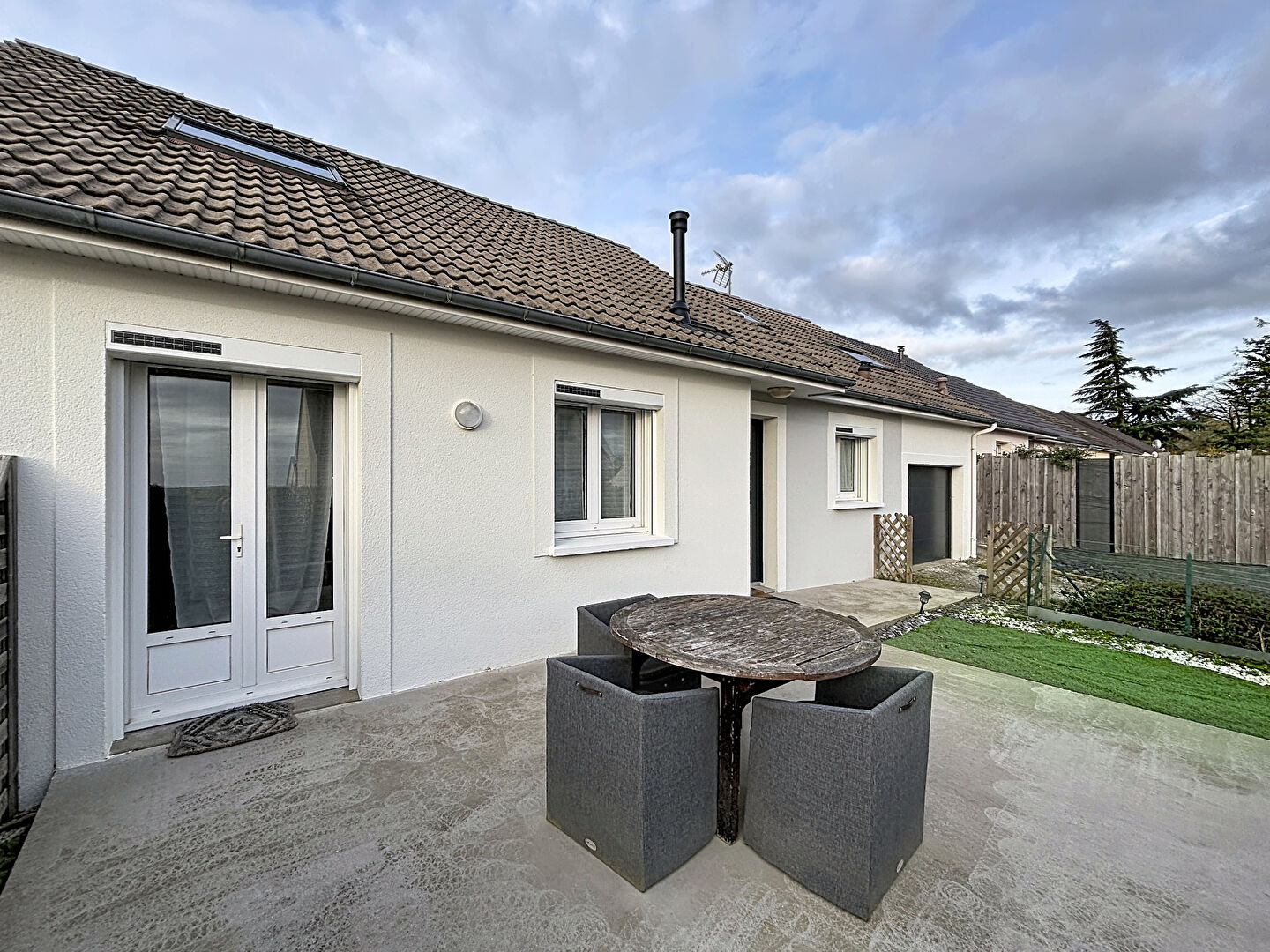 Maison SAINTE SUZANNE ET CHAMMES (53270) 6 pi&egrave;ces 120.00 m&sup2;