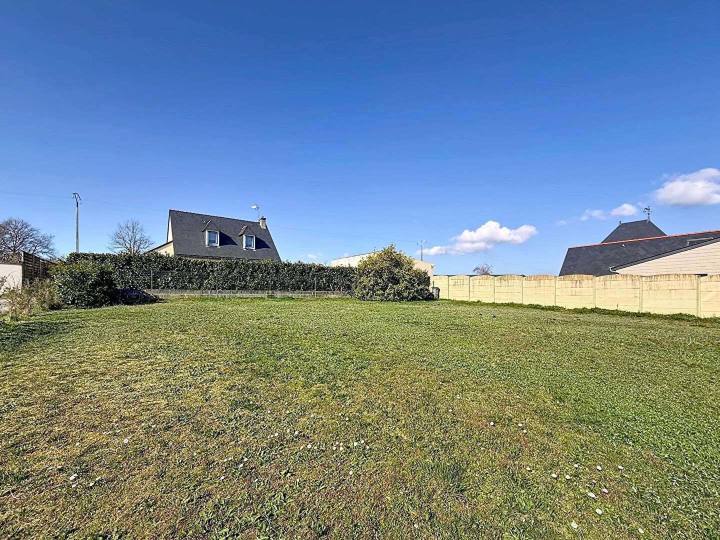 Terrain BRISSAC LOIRE AUBANCE (49320) 400.00 m&sup2;