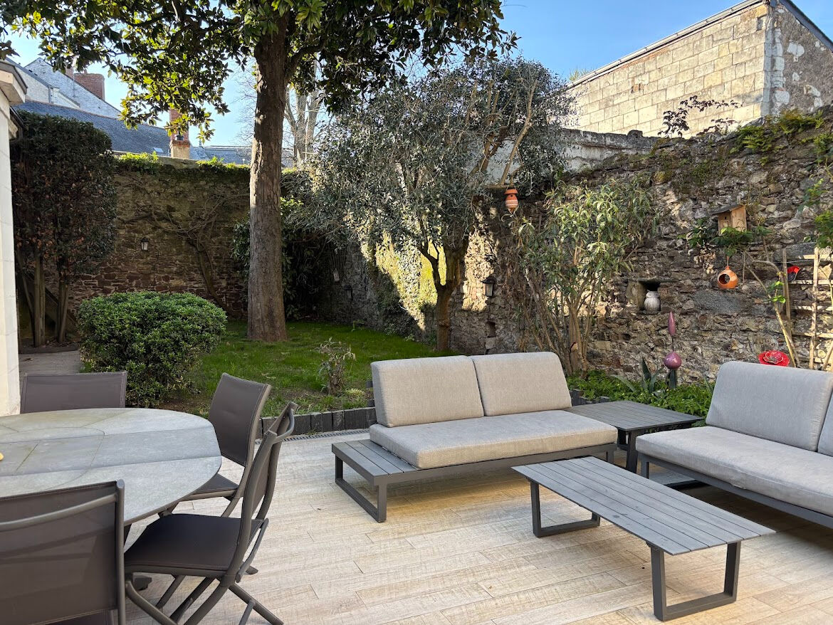 Maison CHALONNES SUR LOIRE (49290) 12 pi&egrave;ces 308.00 m&sup2;