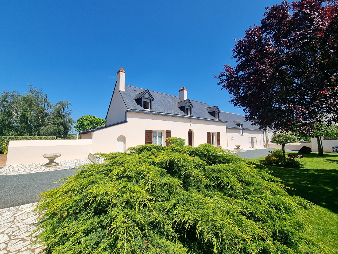 Maison SAINT GEORGES SUR LOIRE (49170) 6 pi&egrave;ces 145.00 m&sup2;
