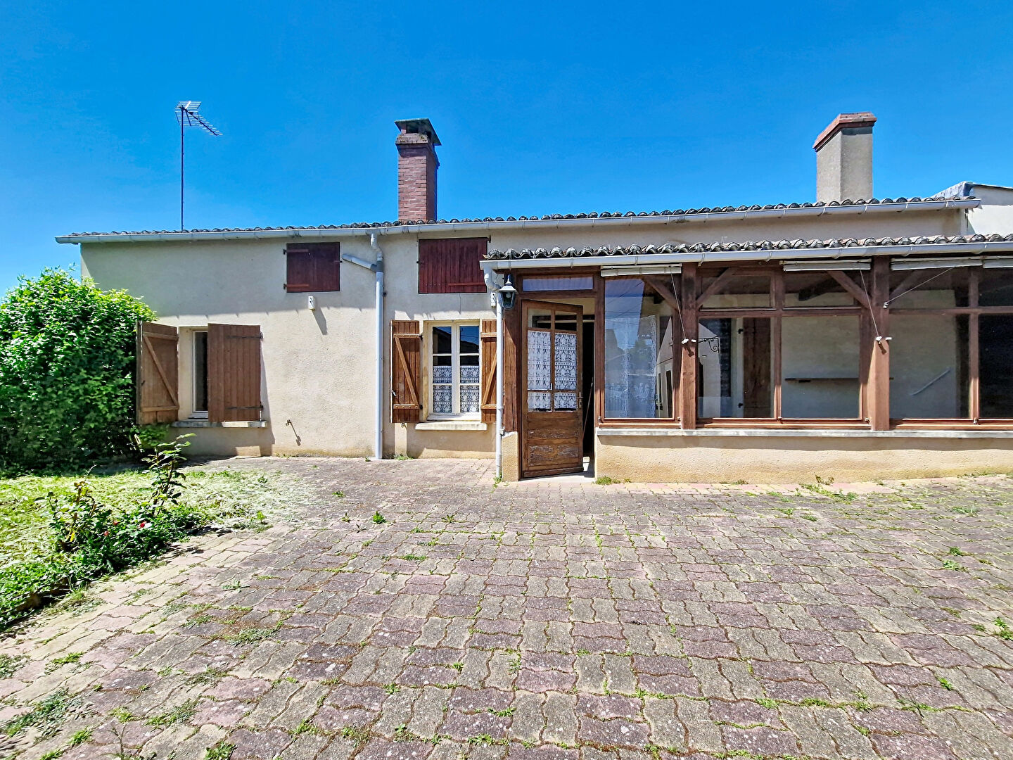 Maison DOUE EN ANJOU (49700) 4 pi&egrave;ces 107.00 m&sup2;