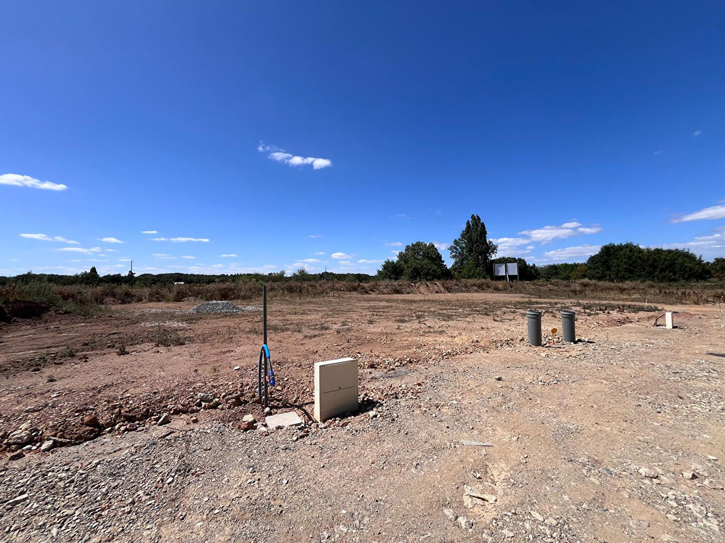 Terrain LAVAL (53000) 1370.00 m&sup2;