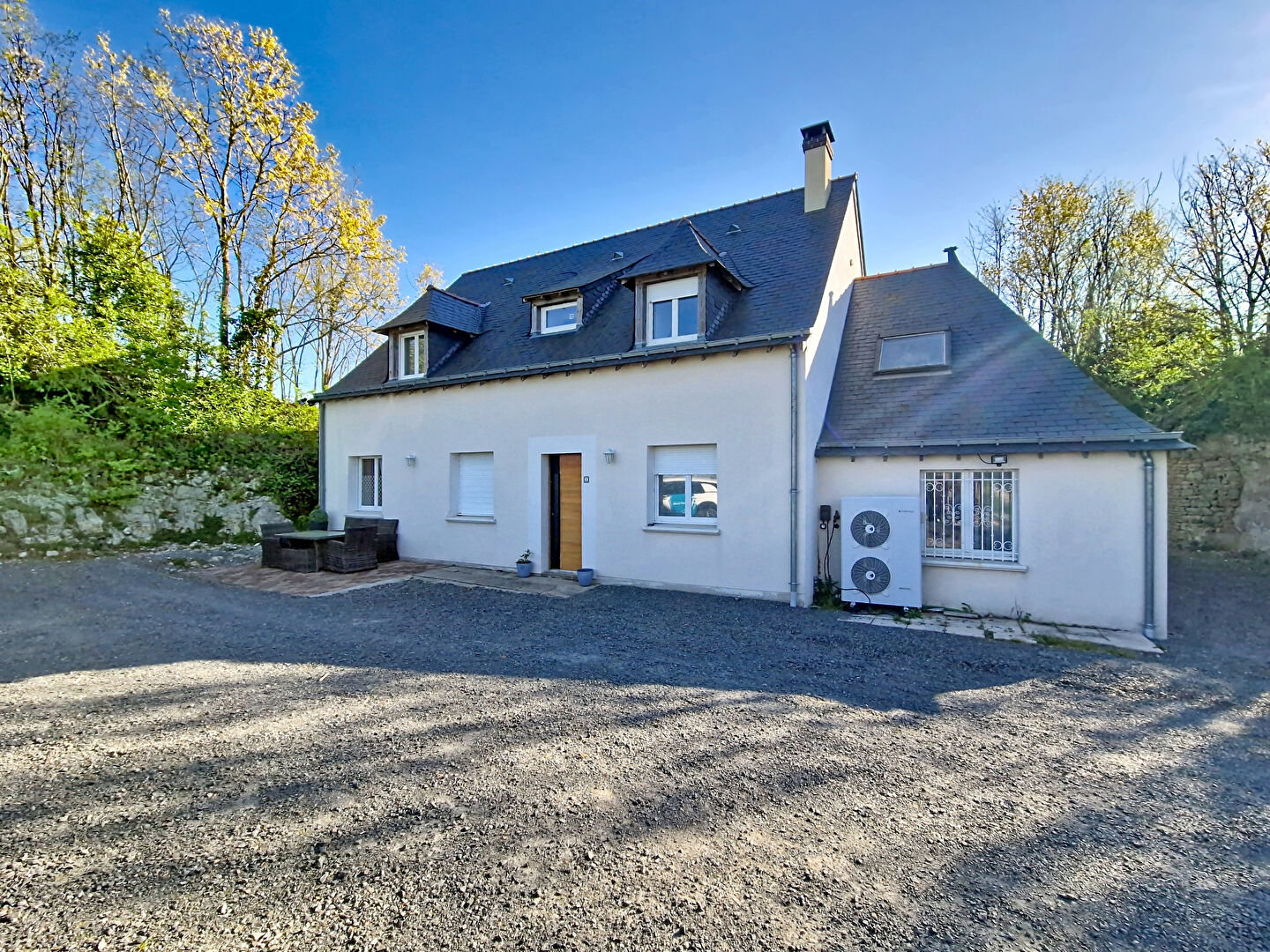 Maison LOURESSE ROCHEMENIER (49700) 6 pi&egrave;ces 148.00 m&sup2;