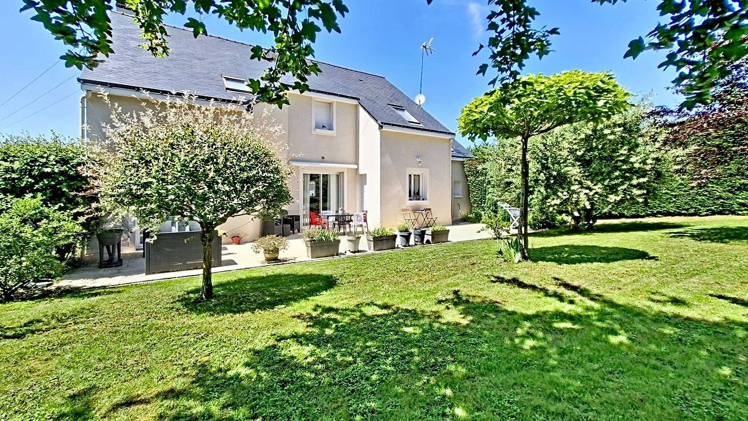 Maison BRIOLLAY (49125) 8 pi&egrave;ces 222.00 m&sup2;